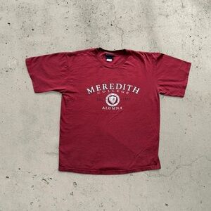 Meredith College Alumna Short-Sleeve Tee — Maroon